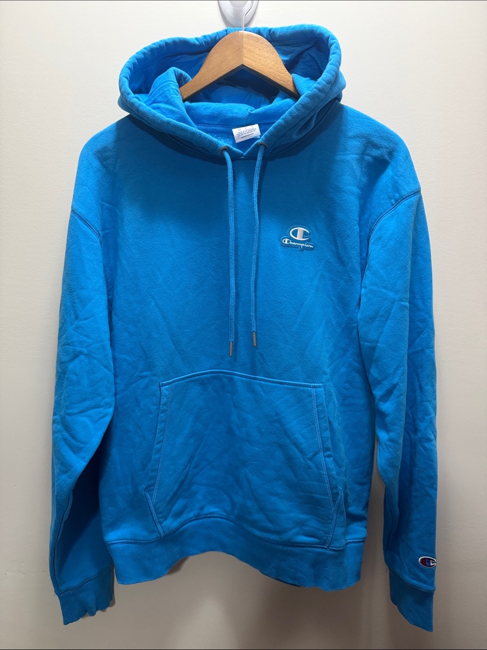 Champion Men’s Bright Blue Hooded Pullover Size M 27x25